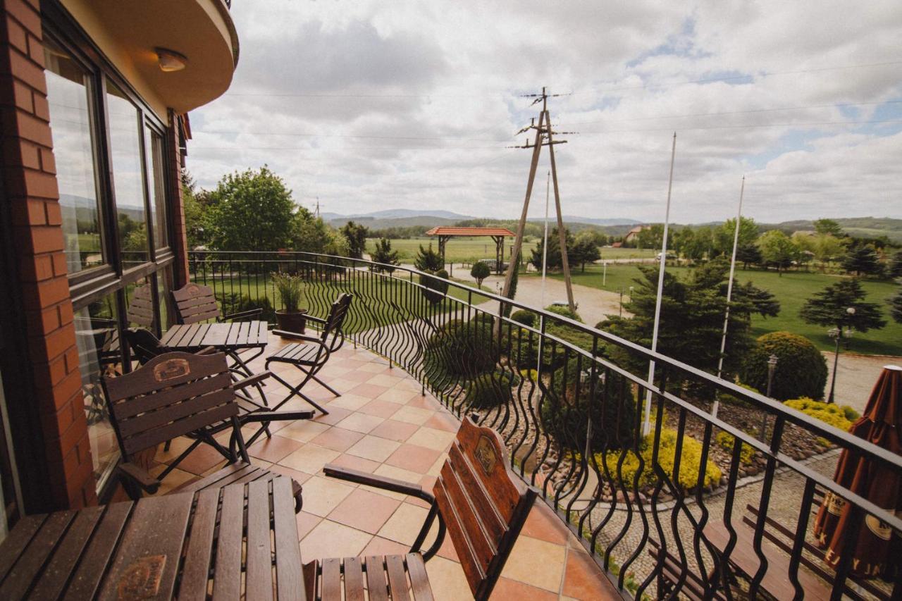 Podkowa Modliszow Villa Luaran gambar