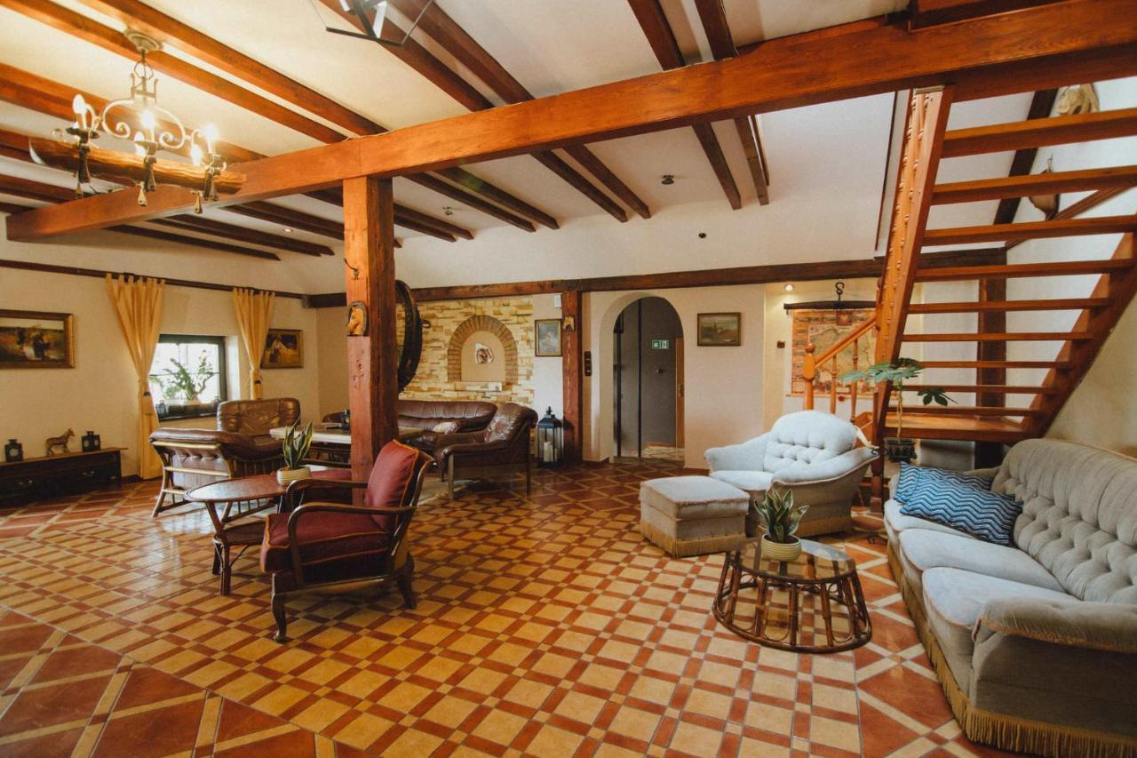 Podkowa Modliszow Villa Luaran gambar