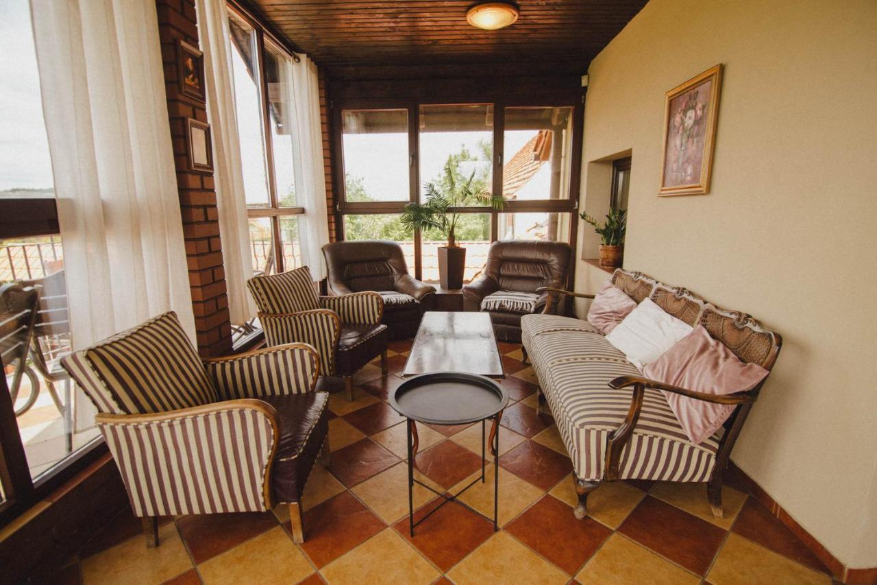 Podkowa Modliszow Villa Luaran gambar