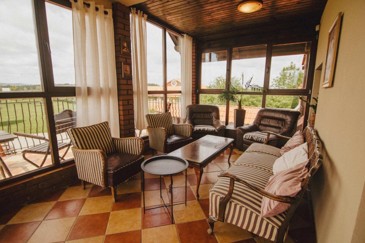 Podkowa Modliszow Villa Luaran gambar