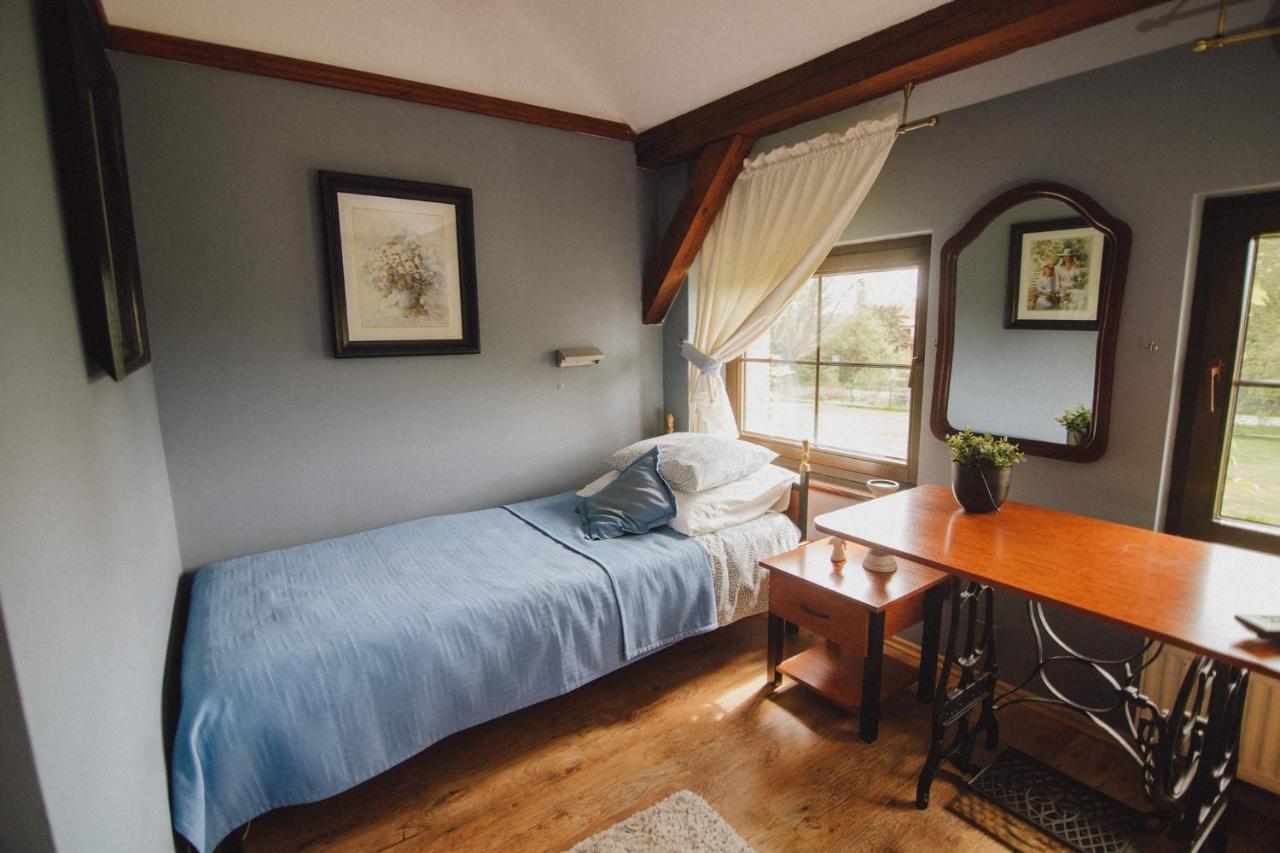 Podkowa Modliszow Villa Luaran gambar