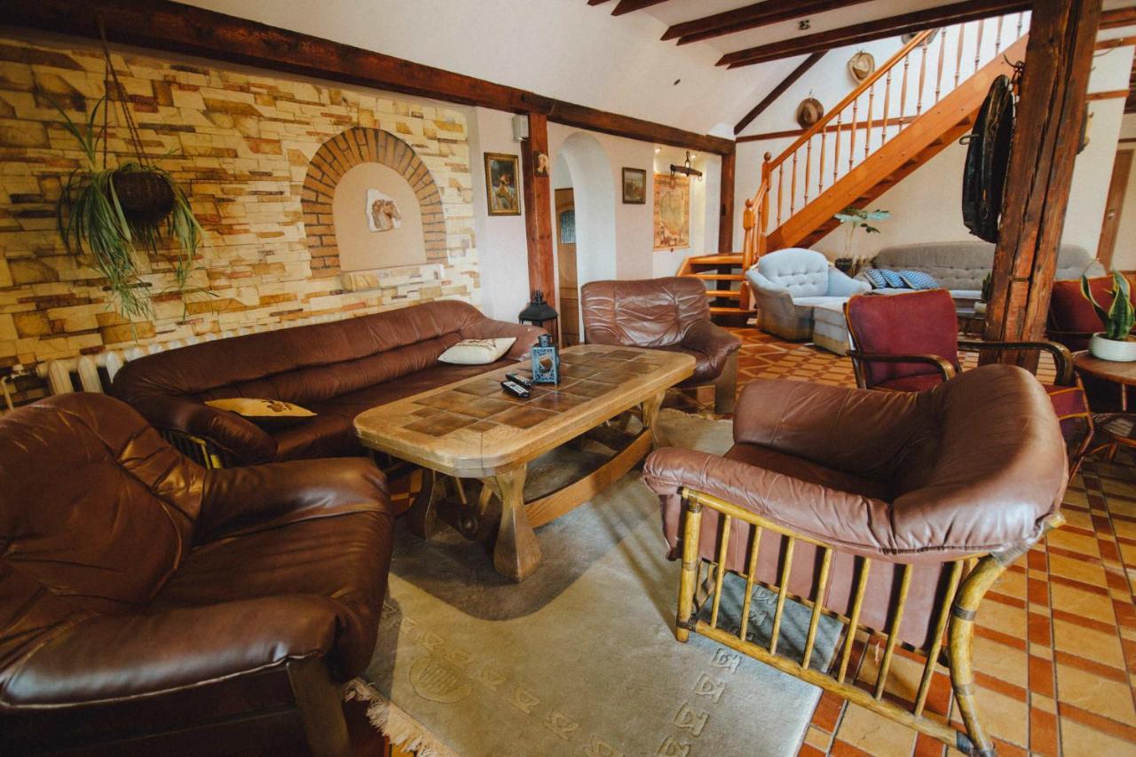 Podkowa Modliszow Villa Luaran gambar