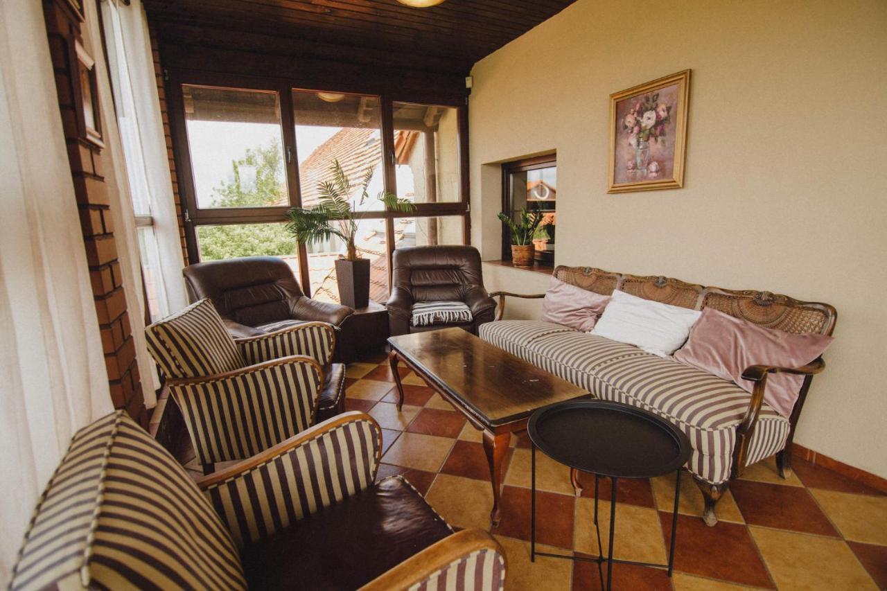 Podkowa Modliszow Villa Luaran gambar